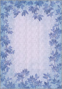 Koyu indigo mavisi ve açık tonların birleştiği, modern geometrik desenlere sahip Bahar İndigo halı. Zarif ve çağdaş bir iç mekana yerleştirilmiş.
